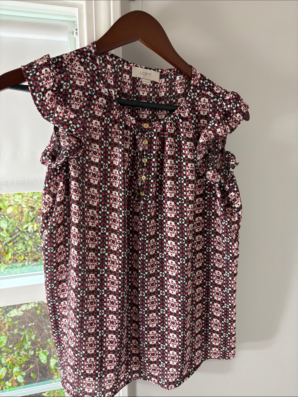 LOFT Pink, Black & White Printed Ruffle-Sleeve Blouse